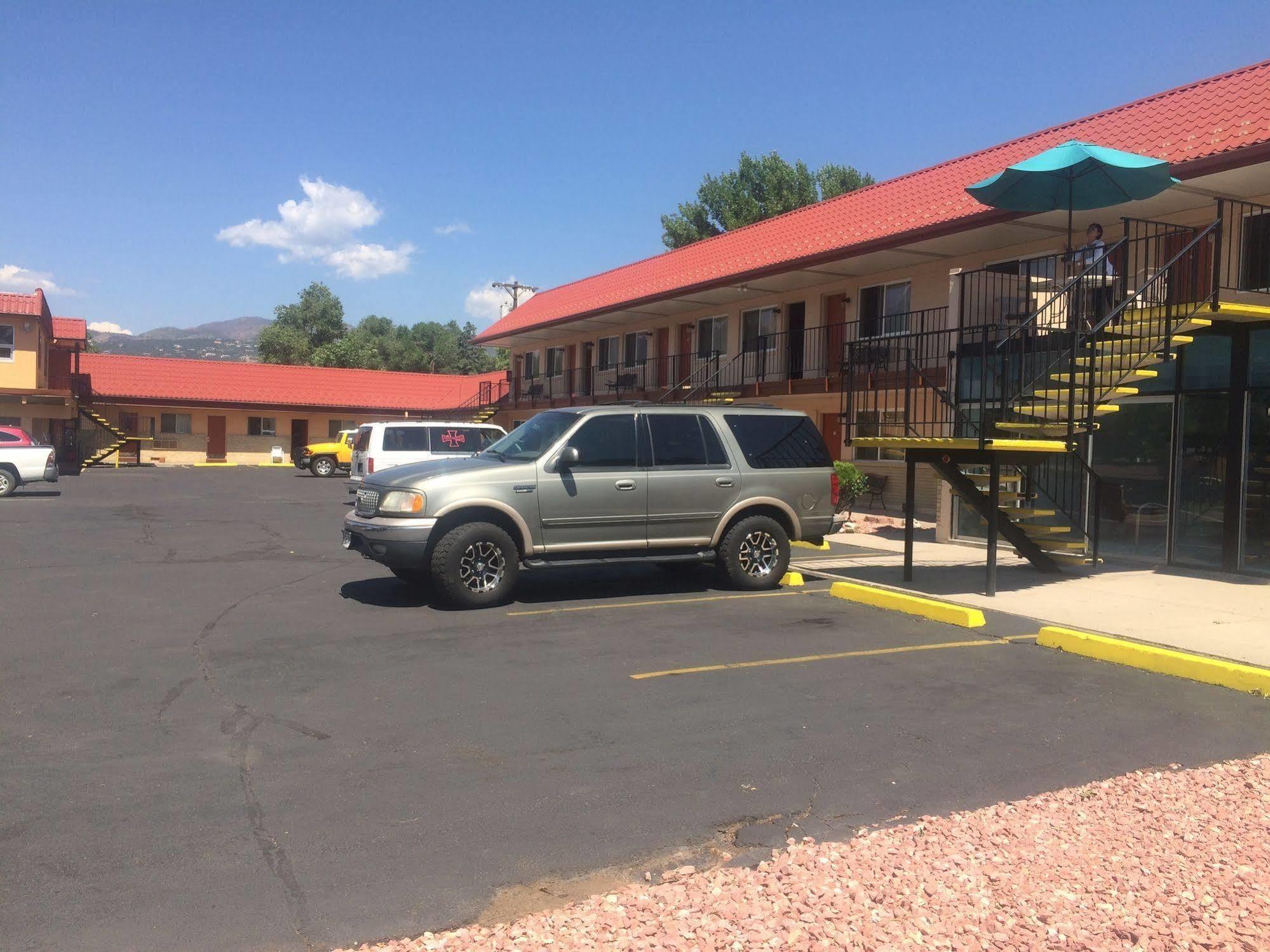 Garden Of The Gods Motel Колорадо Спрингс Екстериор снимка